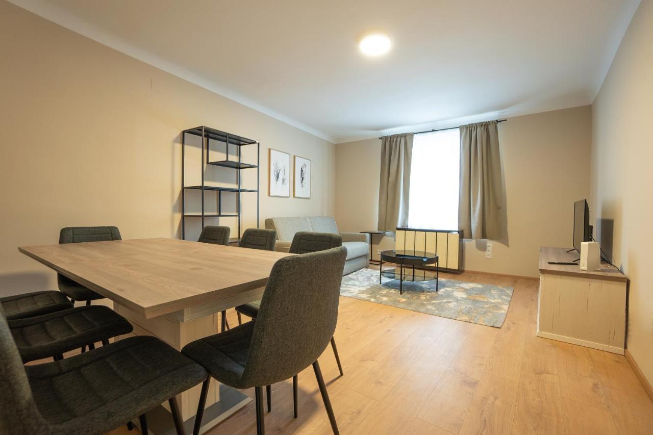 A 2-Bedroom Apartment With A King-Size Bed And A Balcony Is Located Just A 15-Minute Walk From Stephansplatz. Βιέννη Εξωτερικό φωτογραφία