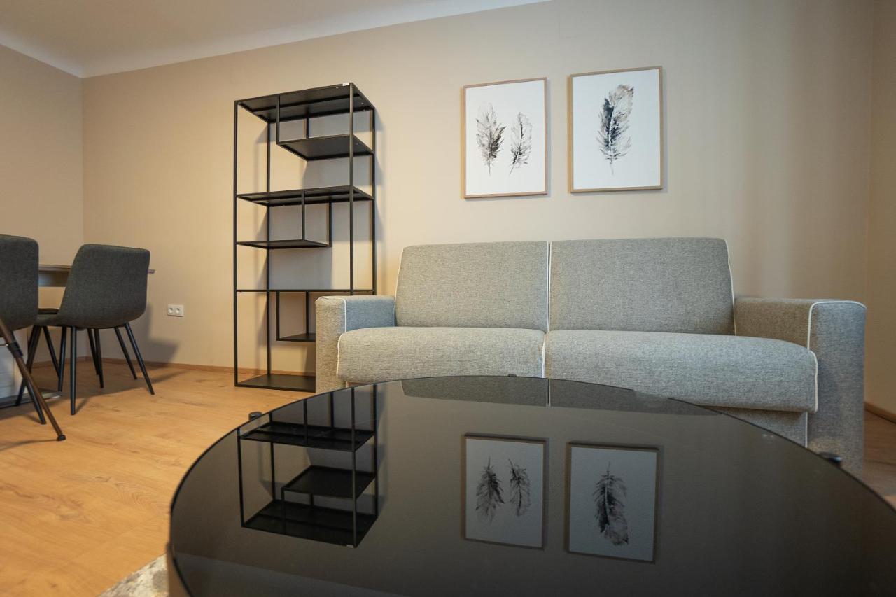 A 2-Bedroom Apartment With A King-Size Bed And A Balcony Is Located Just A 15-Minute Walk From Stephansplatz. Βιέννη Εξωτερικό φωτογραφία